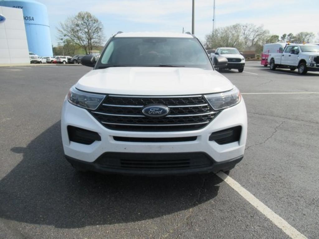 2021 Ford Explorer XLT photo