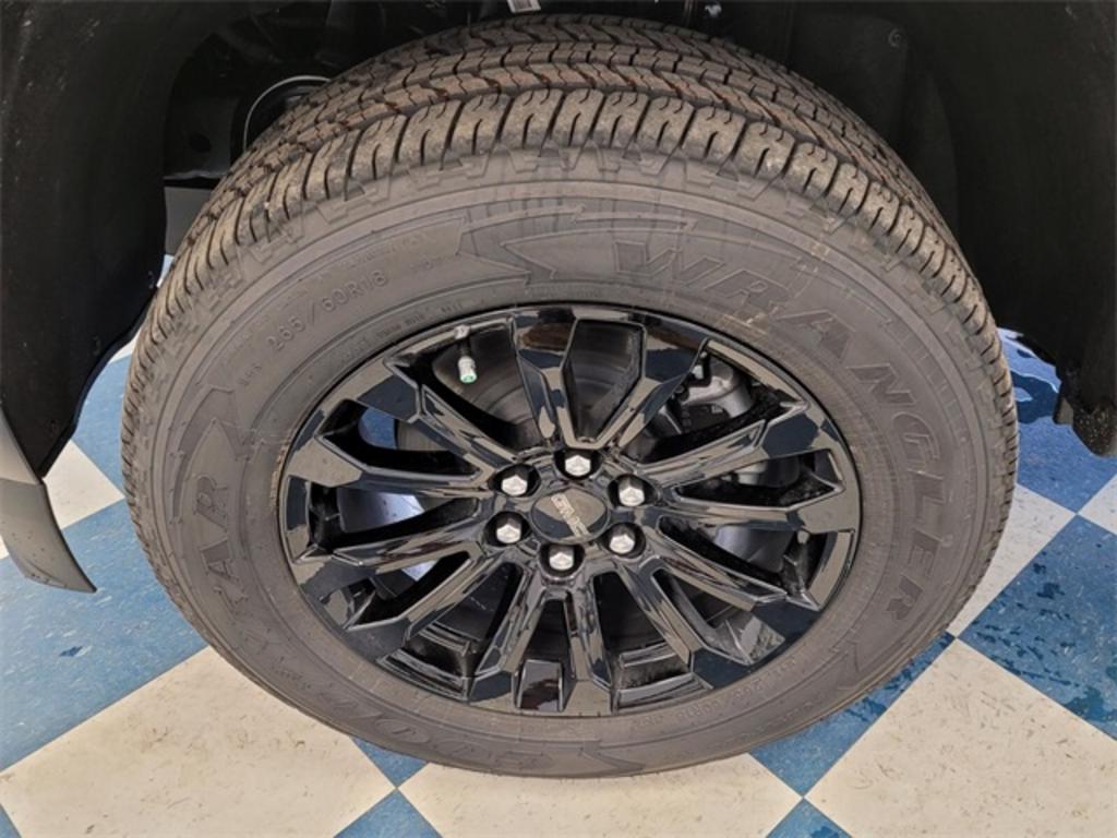 2022 GMC Canyon - $35,000