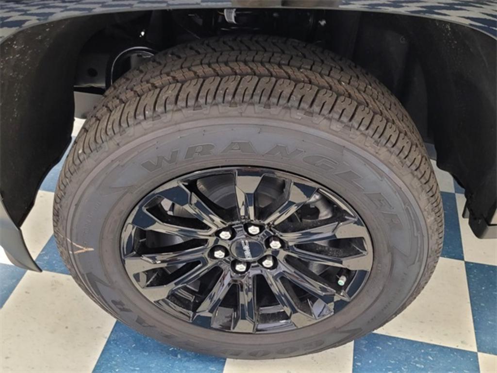 2022 GMC Canyon - $39,236