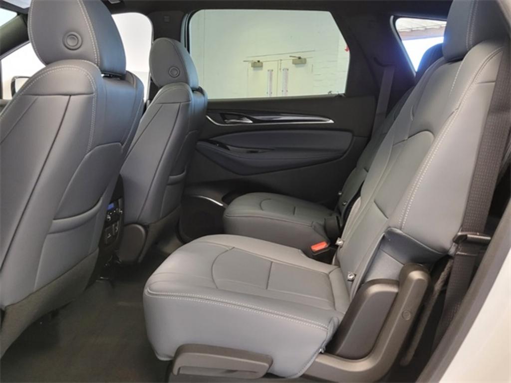 2022 Buick Enclave - $48,138