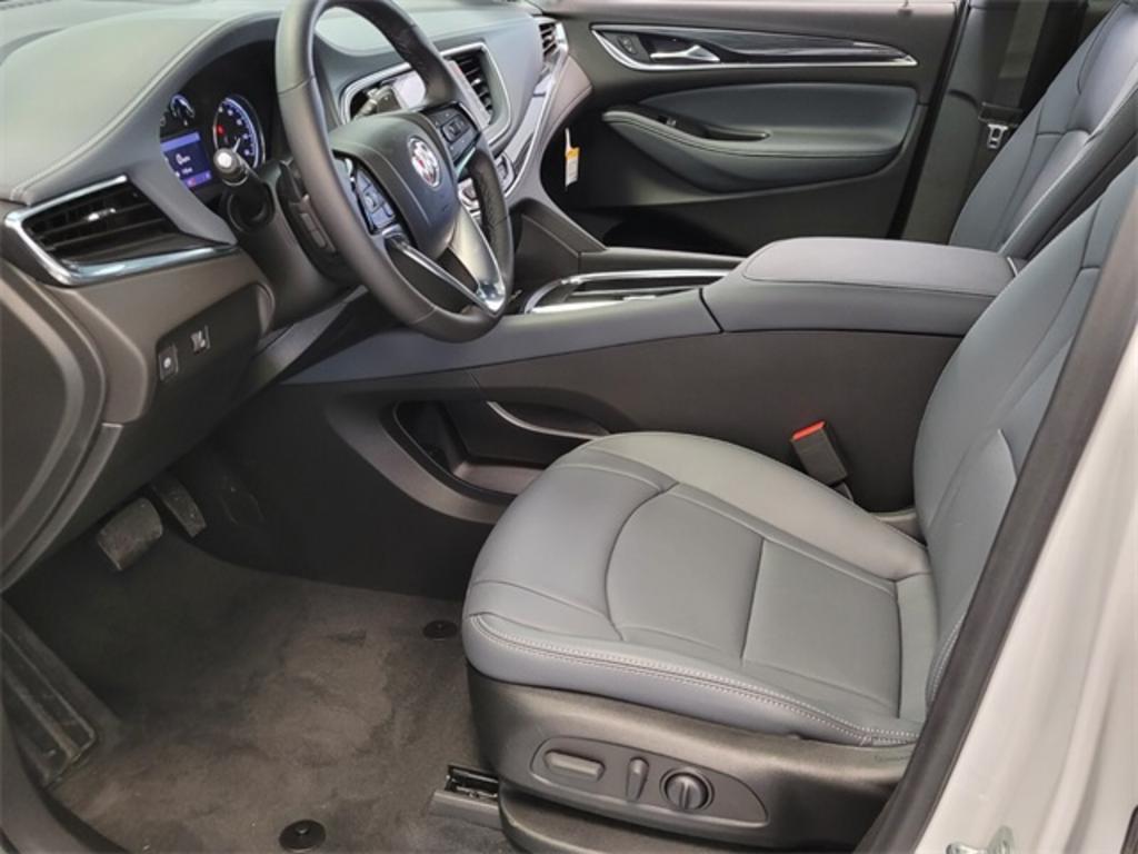 2022 Buick Enclave - $48,138