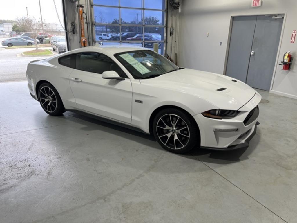 2021 Ford Mustang - $30,500