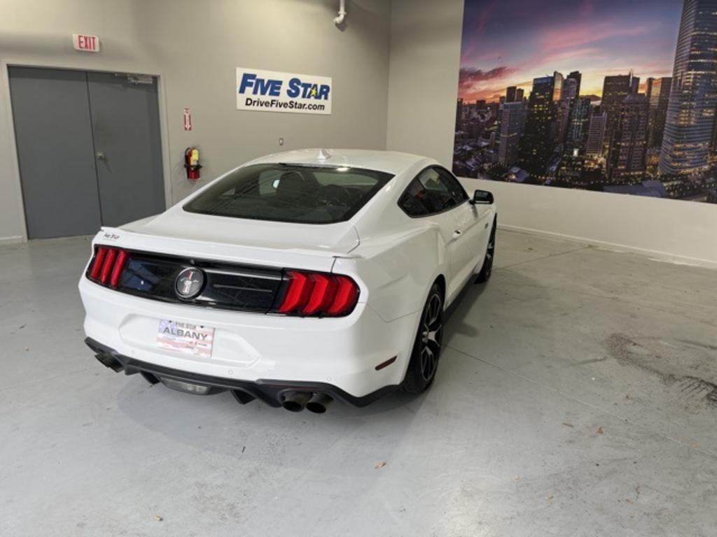 2021 Ford Mustang - $30,500