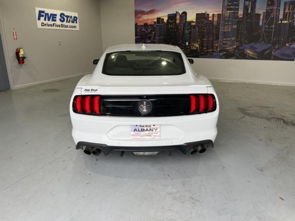 2021 Ford Mustang - $30,500