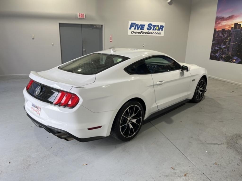 2021 Ford Mustang - $30,500
