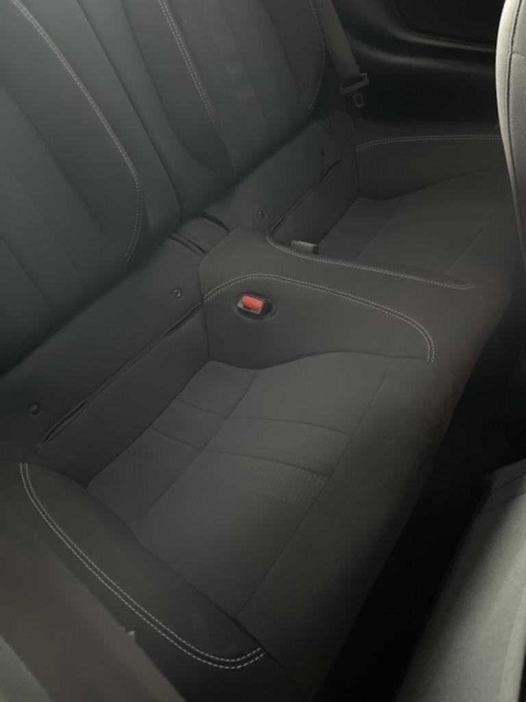 2021 Ford Mustang - $30,500