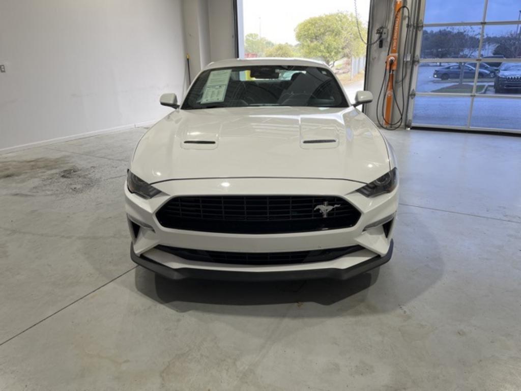 2021 Ford Mustang - $30,500