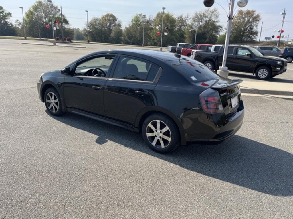 2012 Nissan Sentra - $8,000