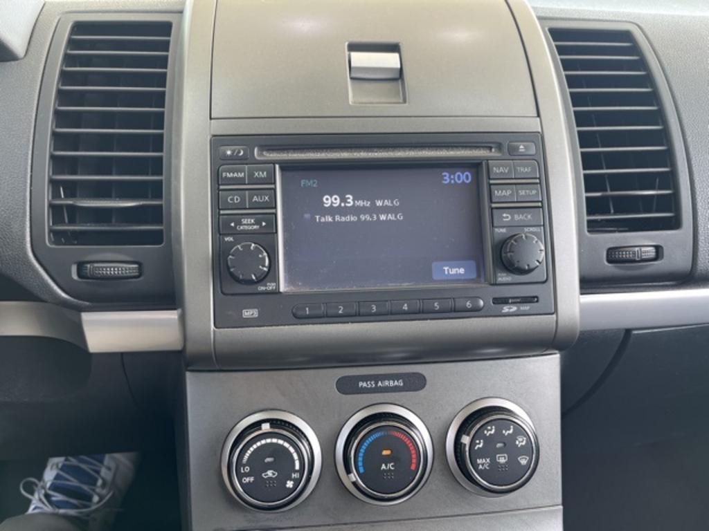2012 Nissan Sentra - $8,000