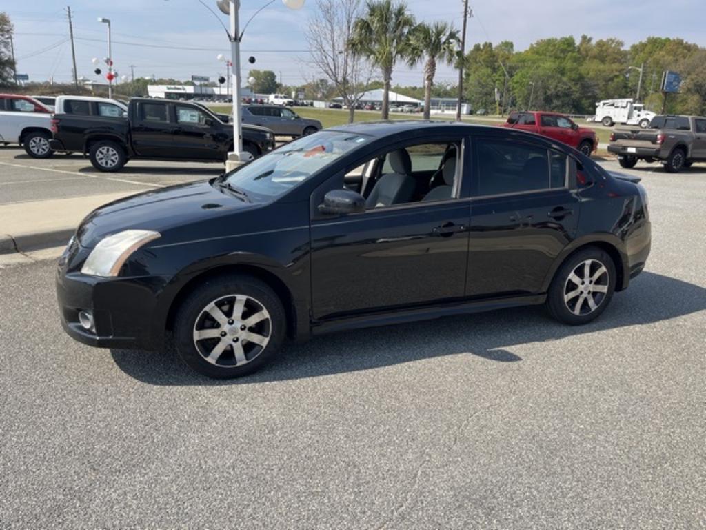 2012 Nissan Sentra - $8,000