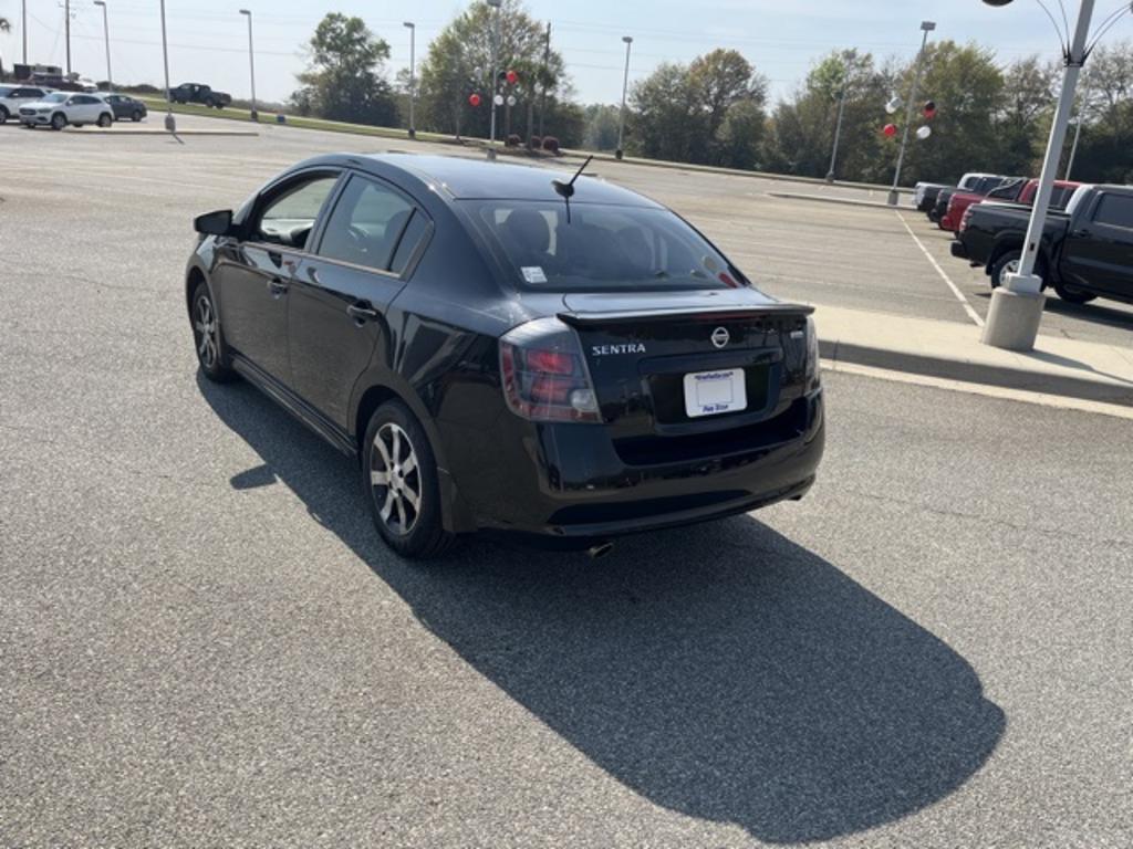 2012 Nissan Sentra - $8,000