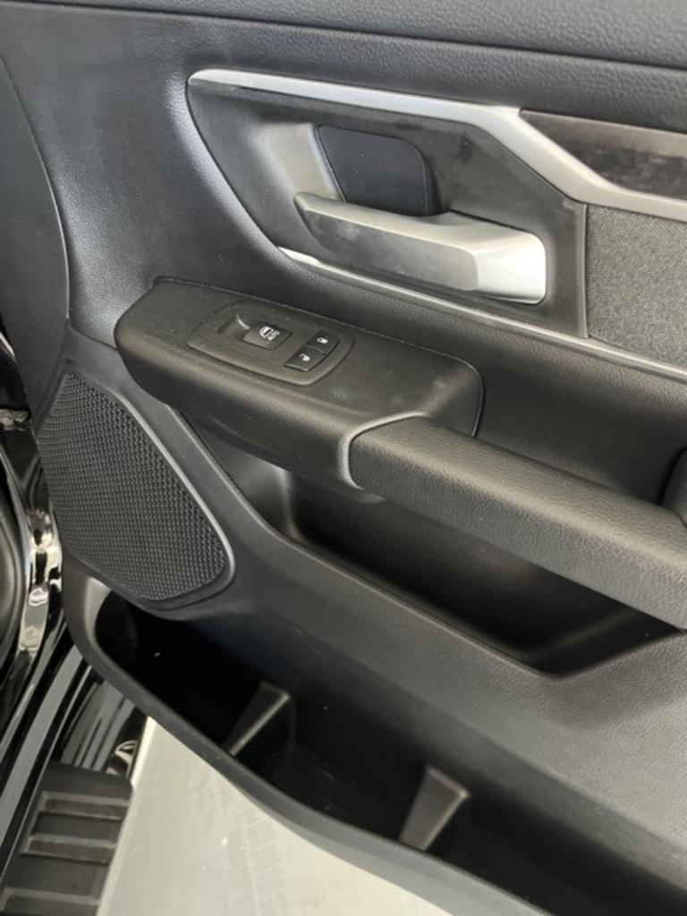 2021 Ram 1500 - $41,000