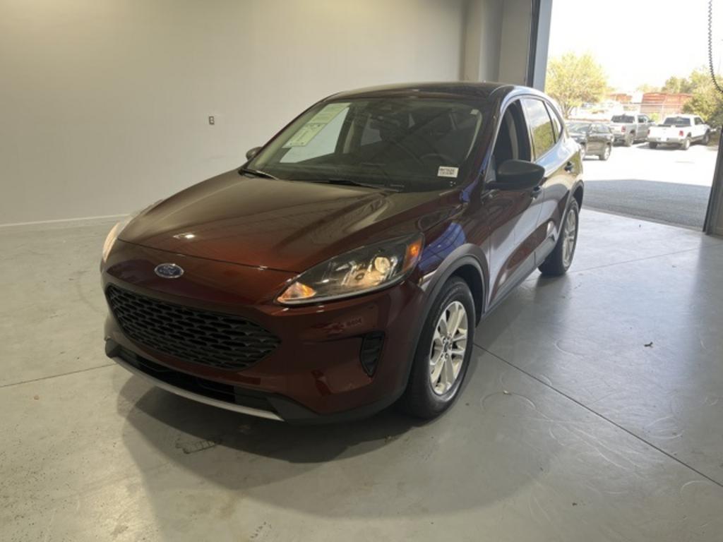 2021 Ford Escape - $22,000