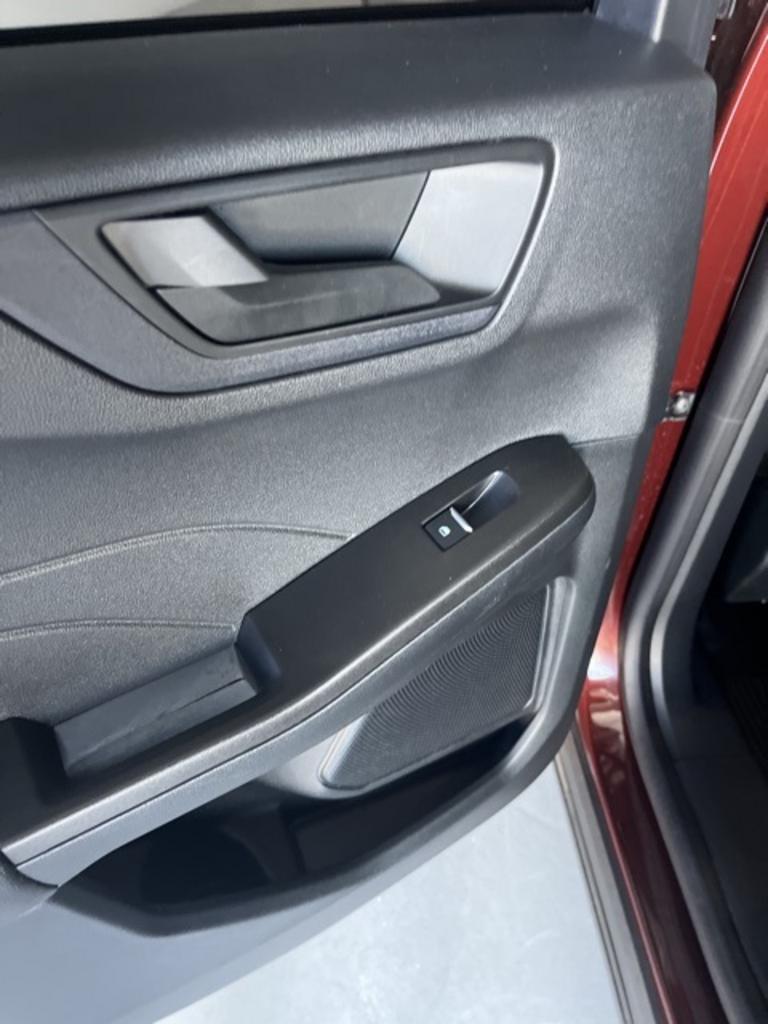 2021 Ford Escape - $22,000