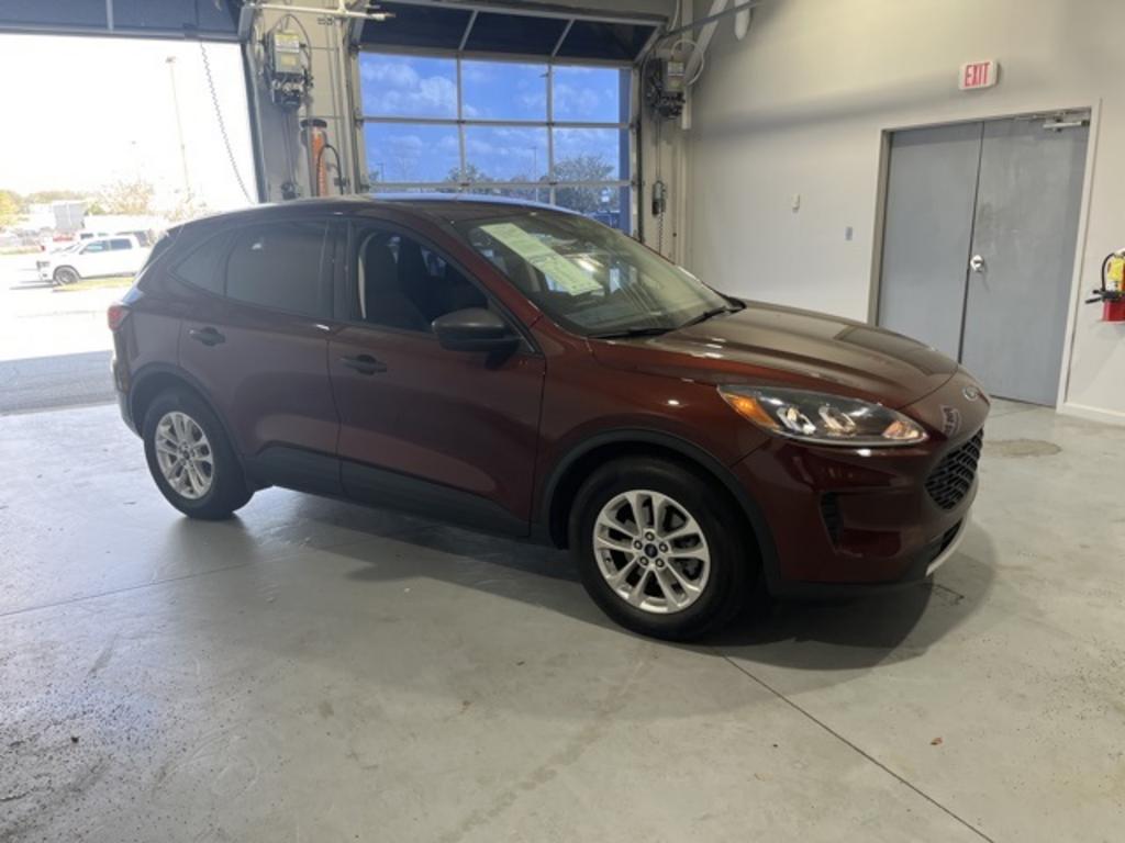 2021 Ford Escape - $22,000