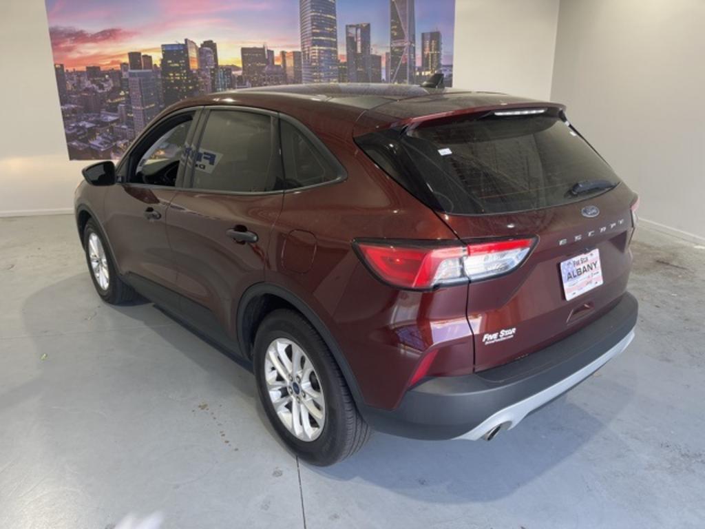 2021 Ford Escape - $22,000