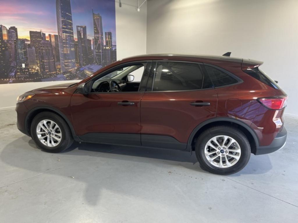 2021 Ford Escape - $22,000