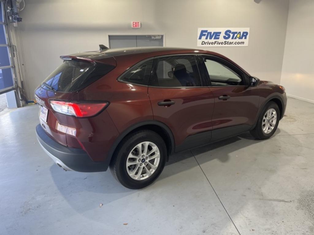 2021 Ford Escape - $22,000