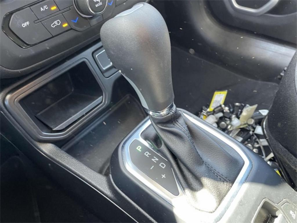 2019 Jeep Renegade - $21,000
