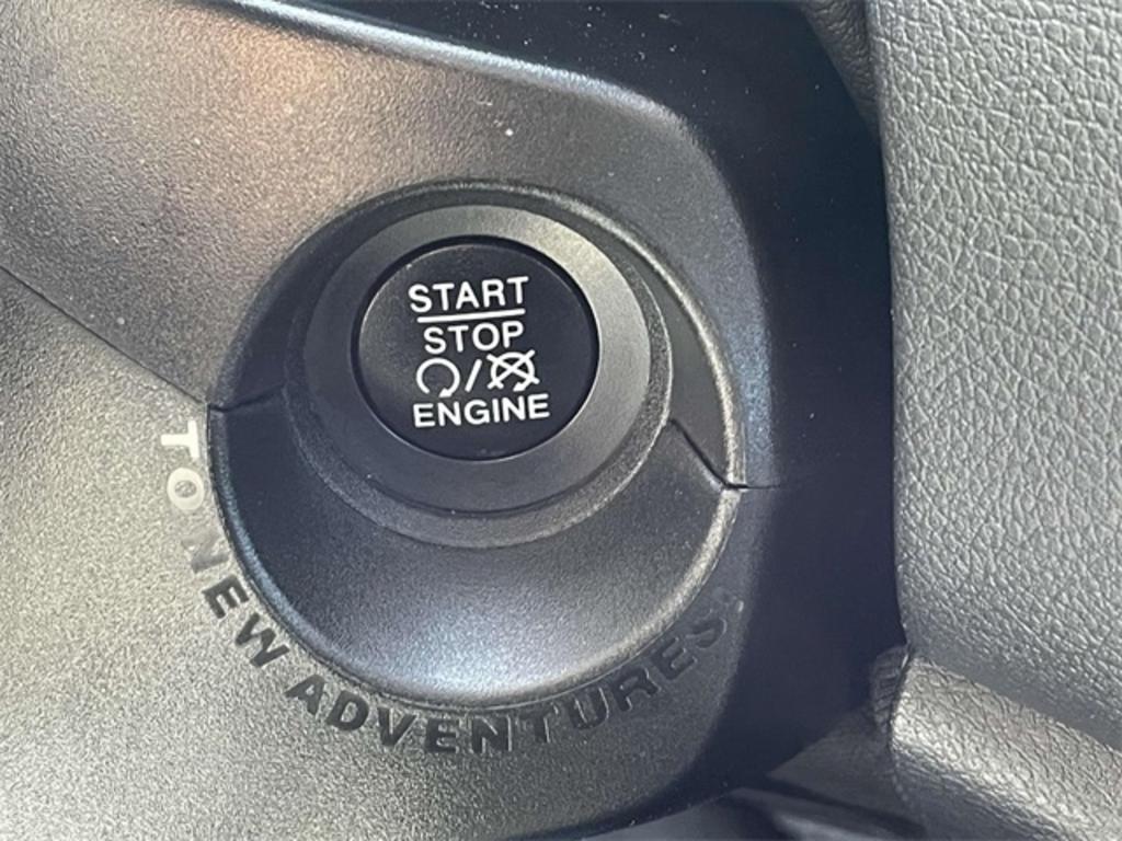 2019 Jeep Renegade - $21,000