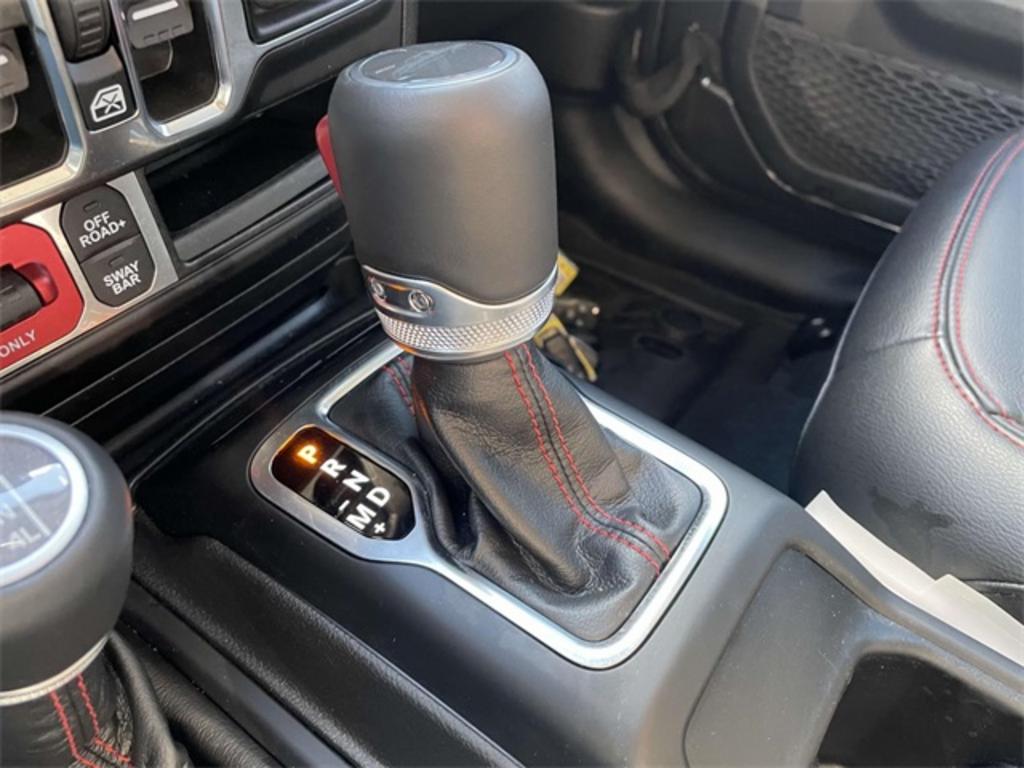 2022 Jeep Gladiator - $49,500