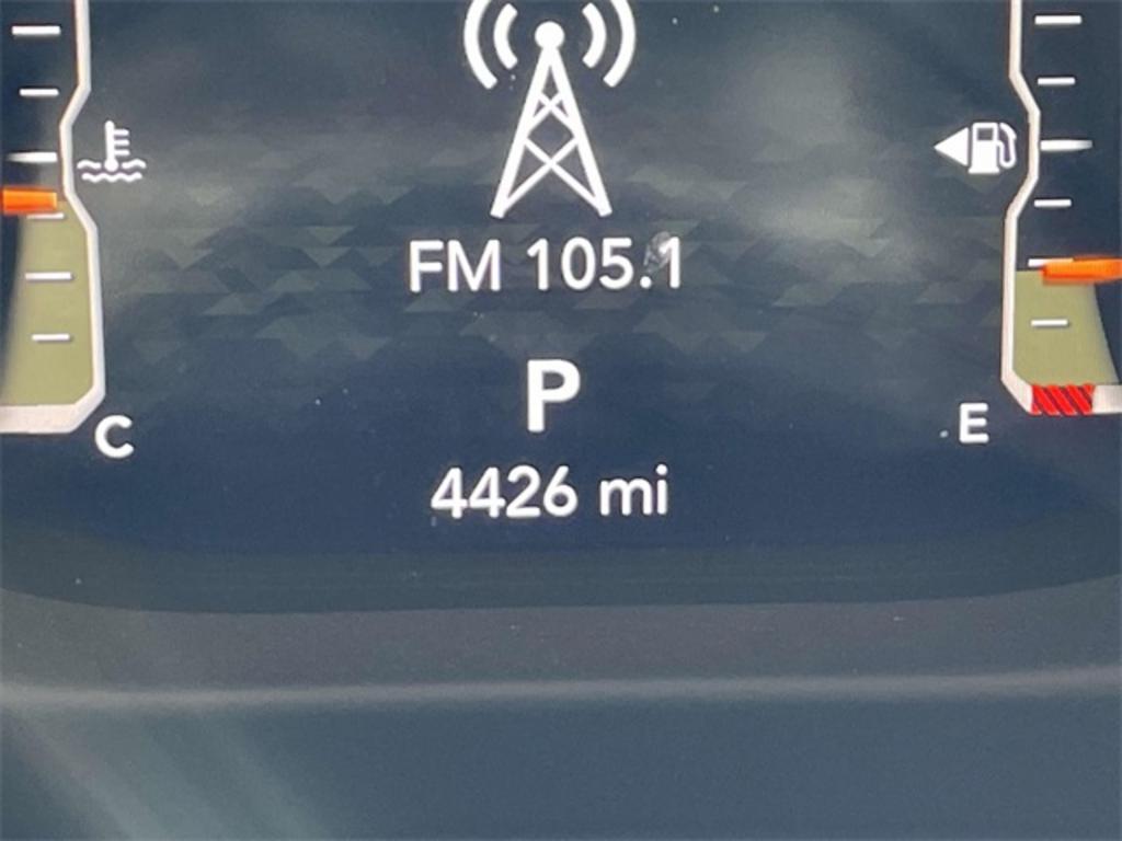 2022 Jeep Gladiator - $49,500