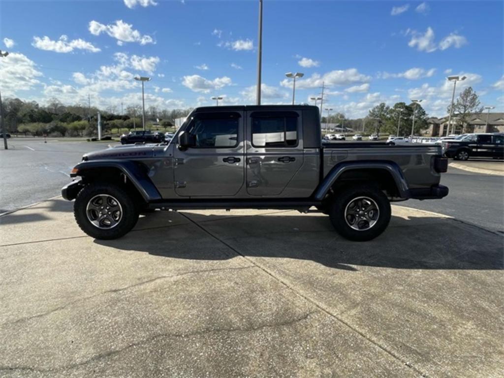 2022 Jeep Gladiator - $49,500
