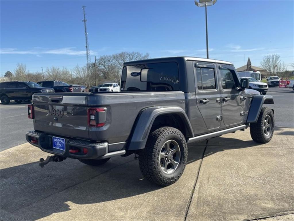 2022 Jeep Gladiator - $49,500