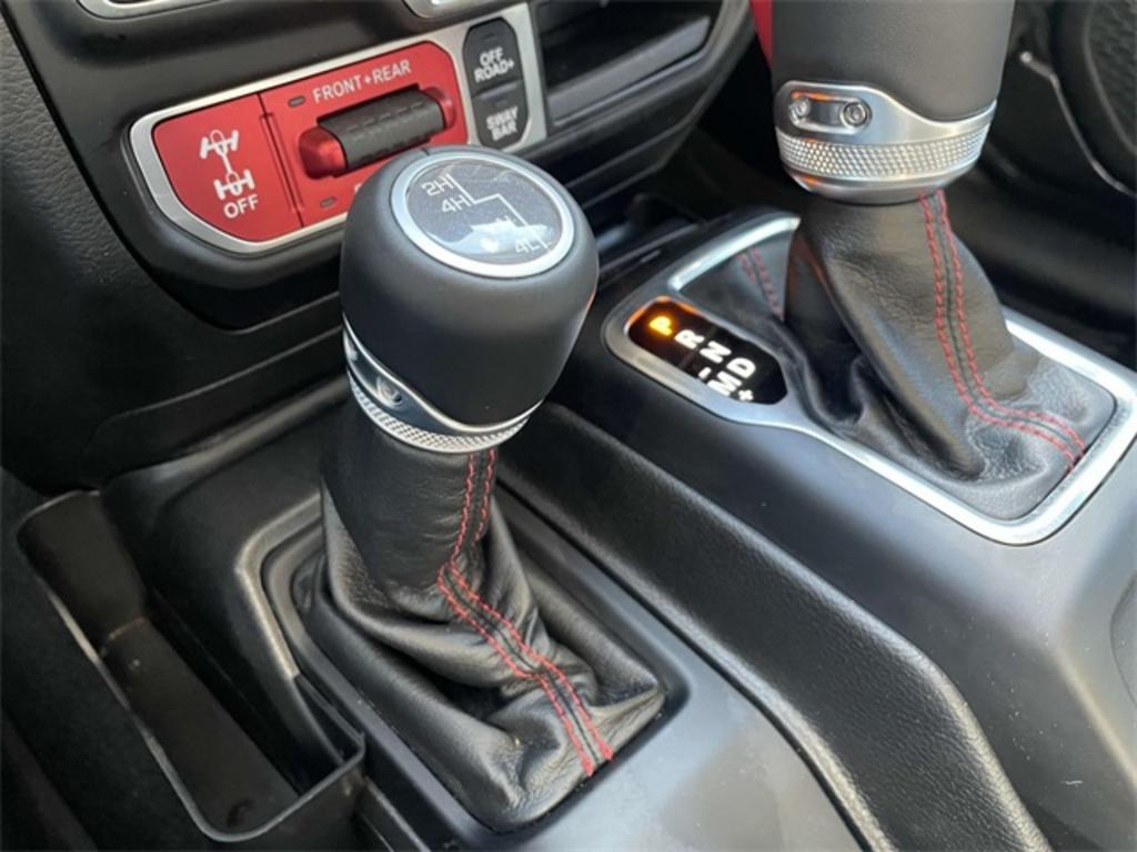 2022 Jeep Gladiator - $49,500