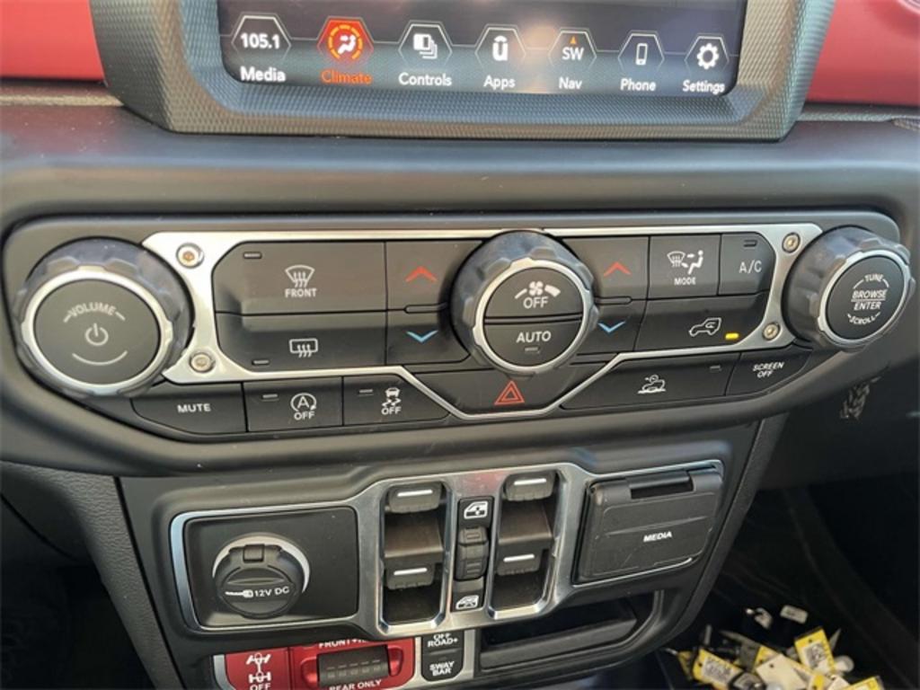 2022 Jeep Gladiator - $49,500