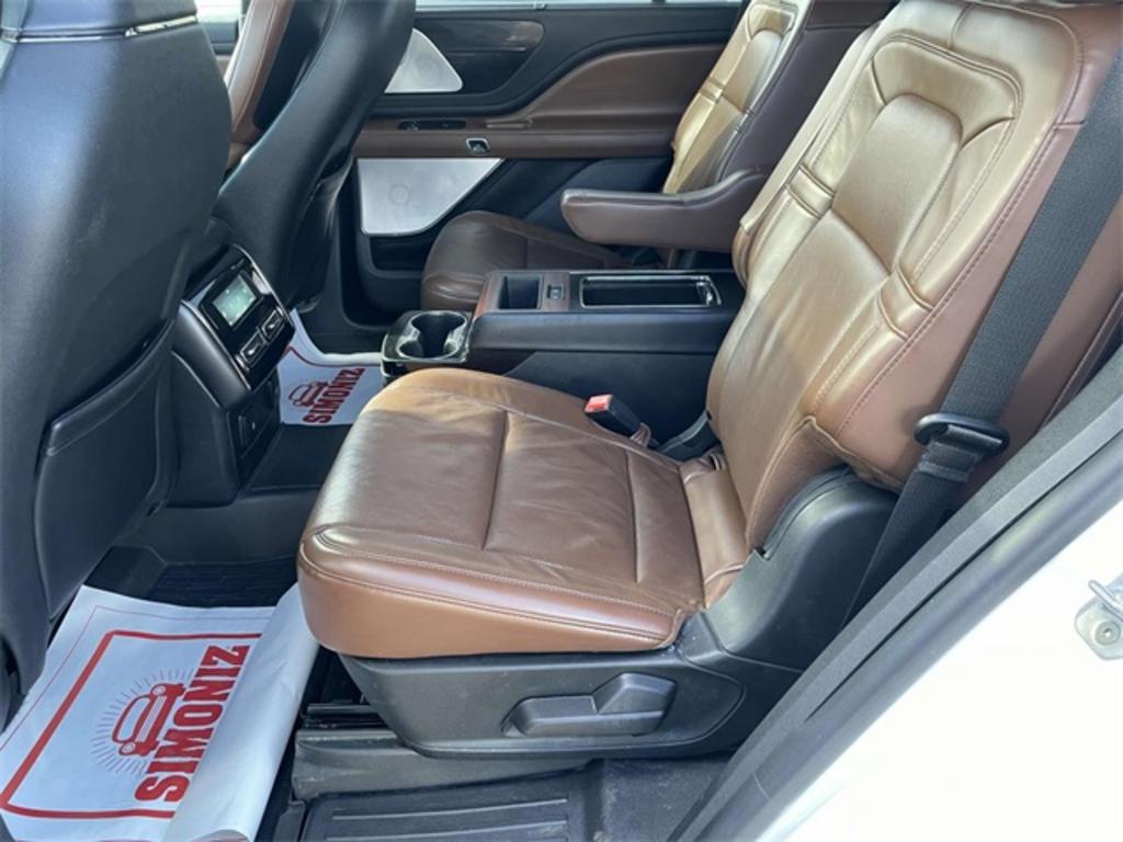 2020 Lincoln Aviator - $42,500