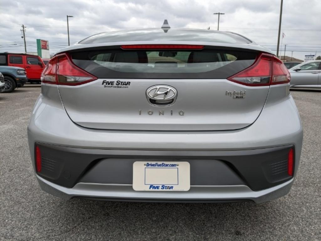 2020 Hyundai Ioniq - $19,000