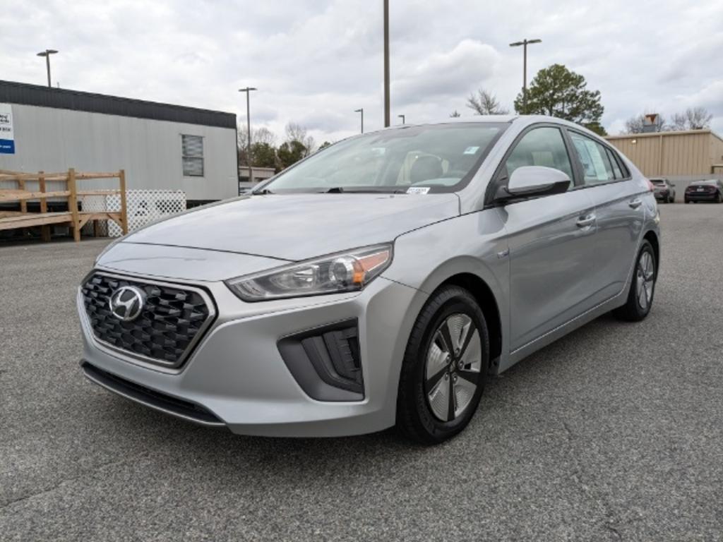 2020 Hyundai Ioniq - $19,000