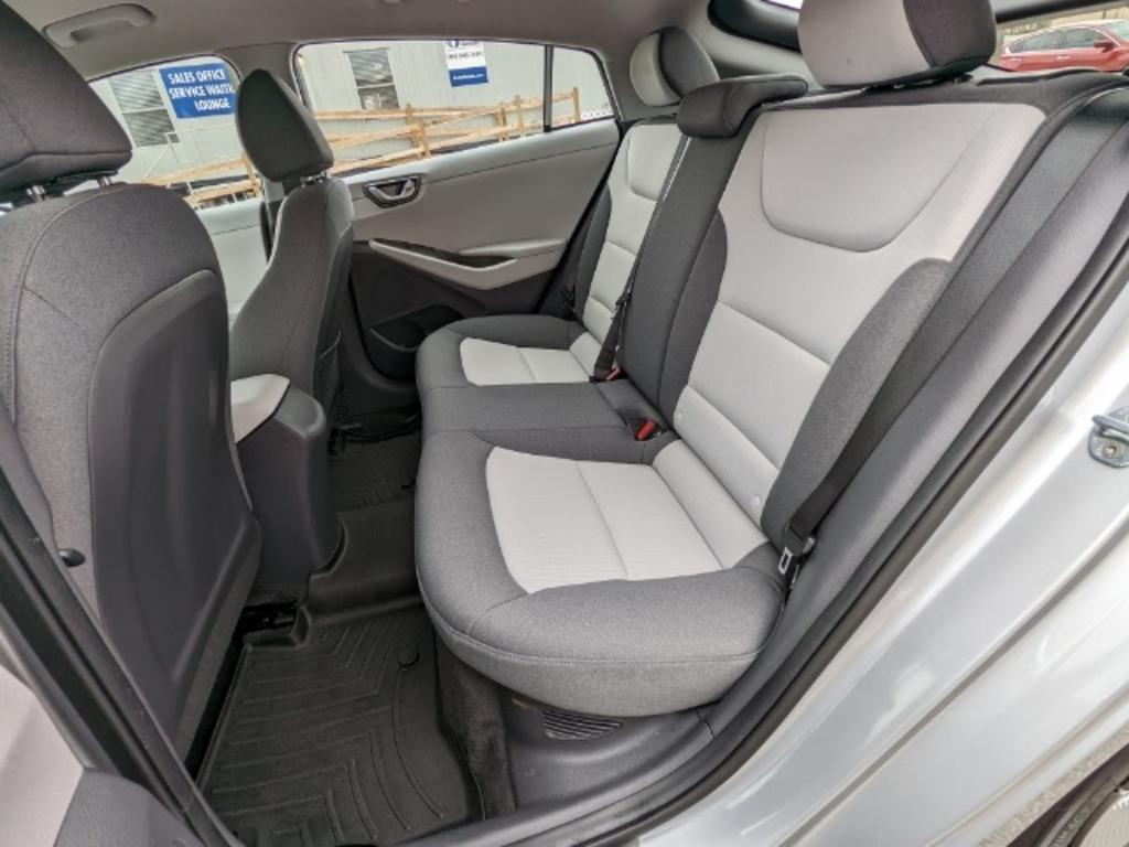2020 Hyundai Ioniq - $19,000