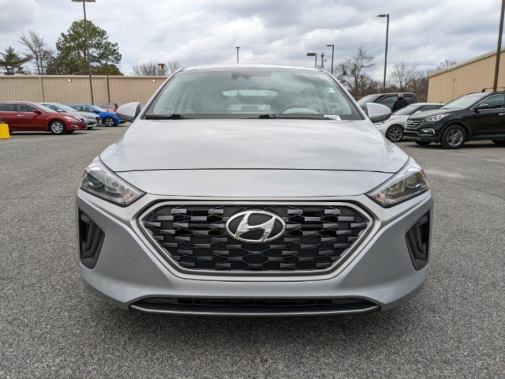 2020 Hyundai Ioniq - $19,000