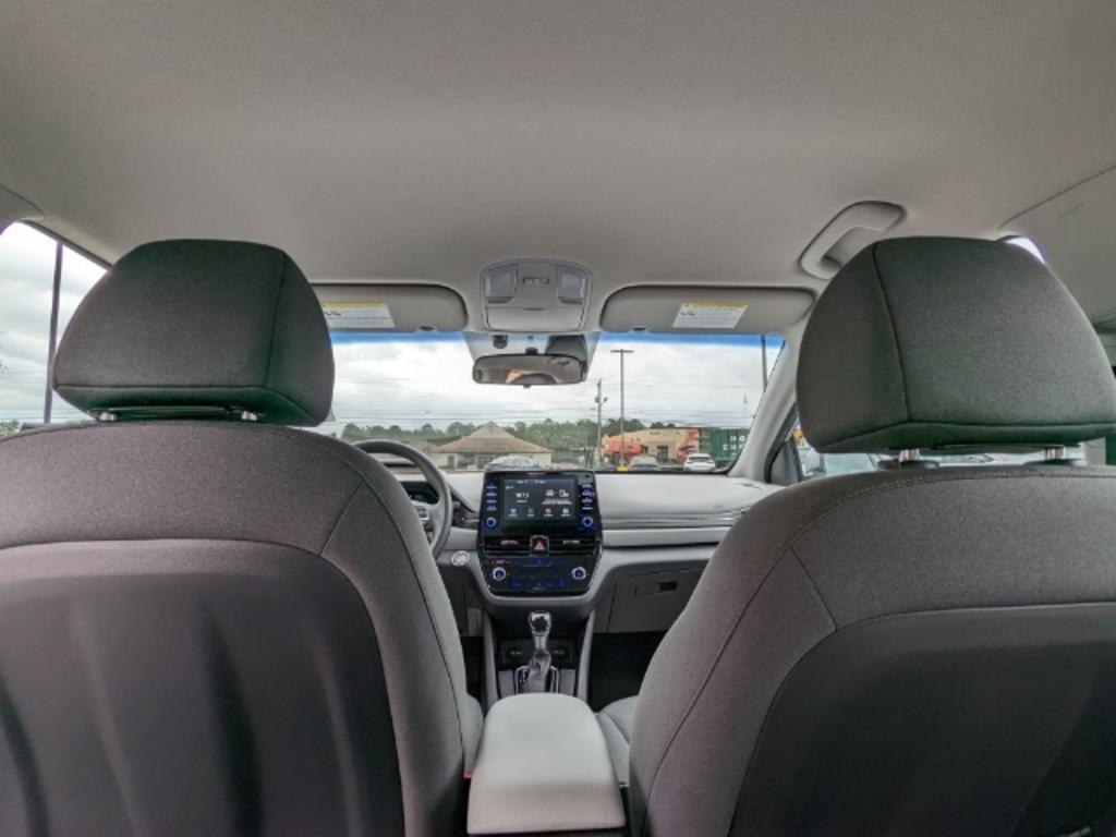 2020 Hyundai Ioniq - $19,000
