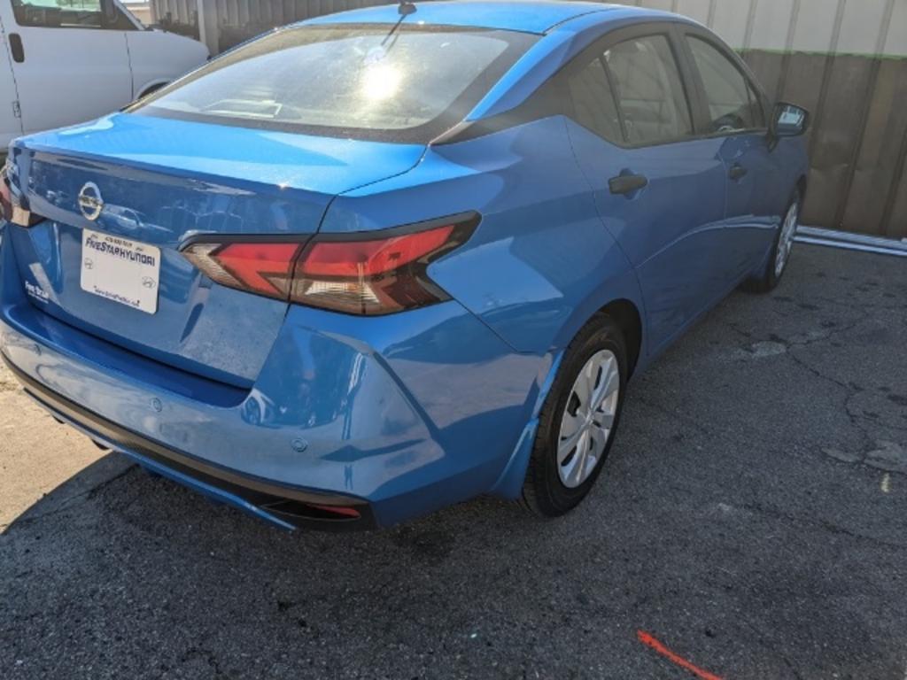 2020 Nissan Versa - $17,000