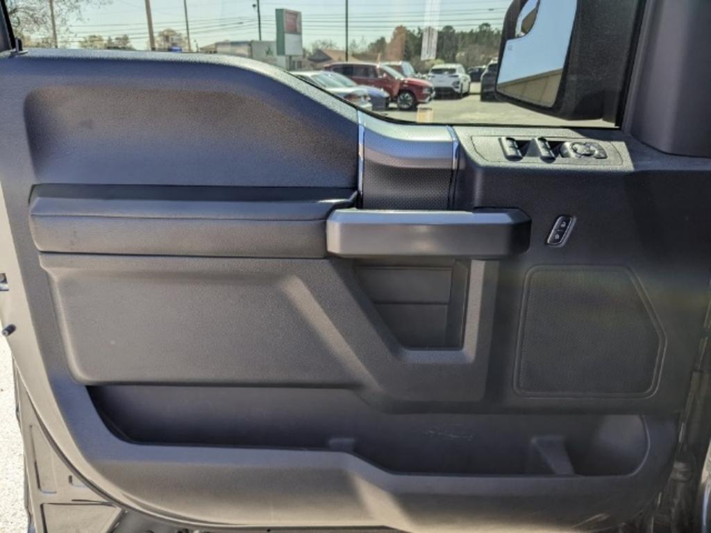 2016 Ford F-150 - $23,500