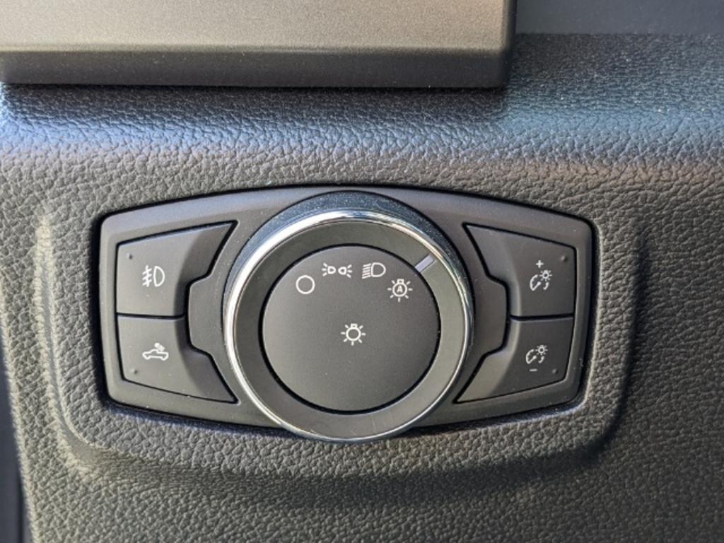 2016 Ford F-150 - $23,500