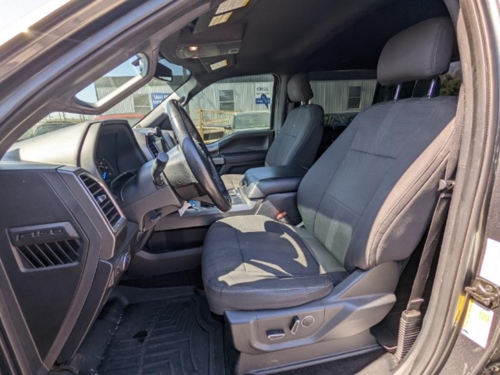 2016 Ford F-150 - $23,500