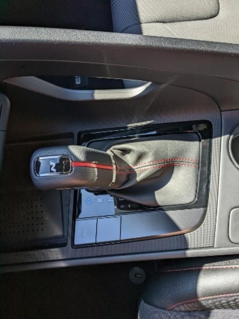 2022 Hyundai Elantra N Line photo