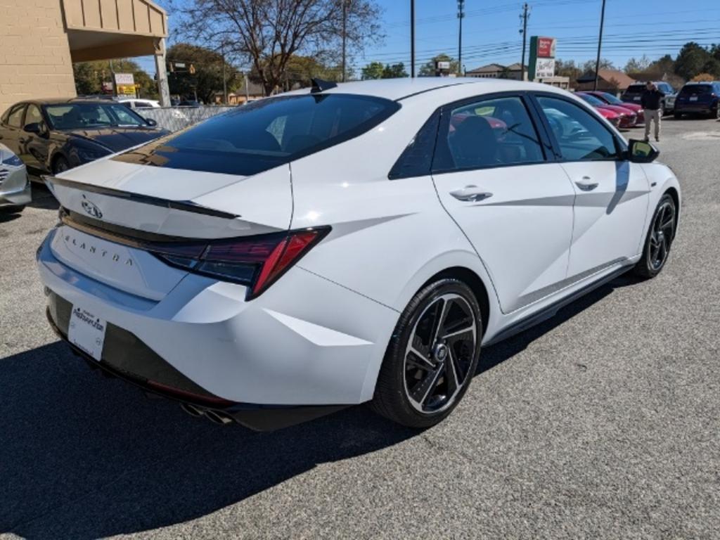 2022 Hyundai Elantra N Line photo