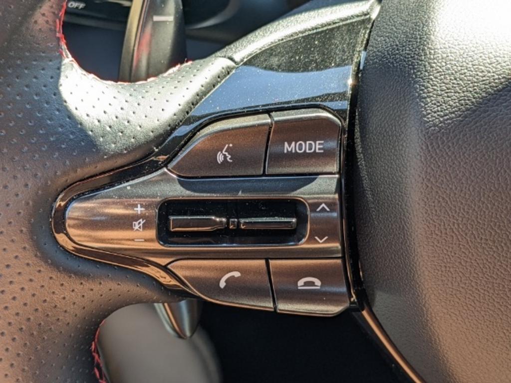 2022 Hyundai Elantra N Line photo