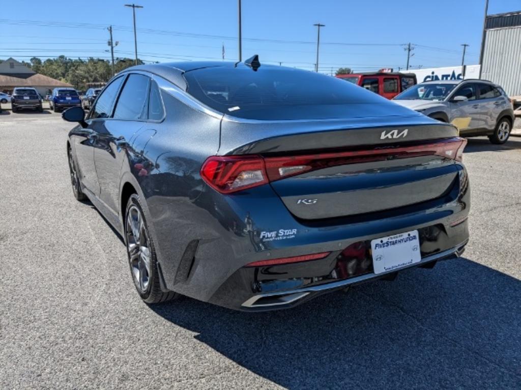 2022 Kia K5 - $31,000