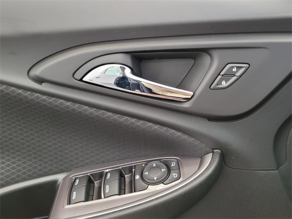 2023 Chevrolet Malibu - $27,235