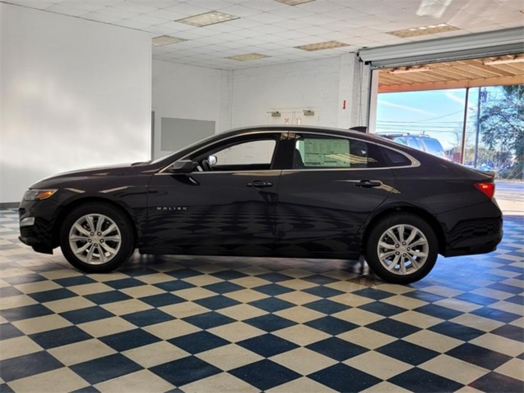 2023 Chevrolet Malibu - $27,235