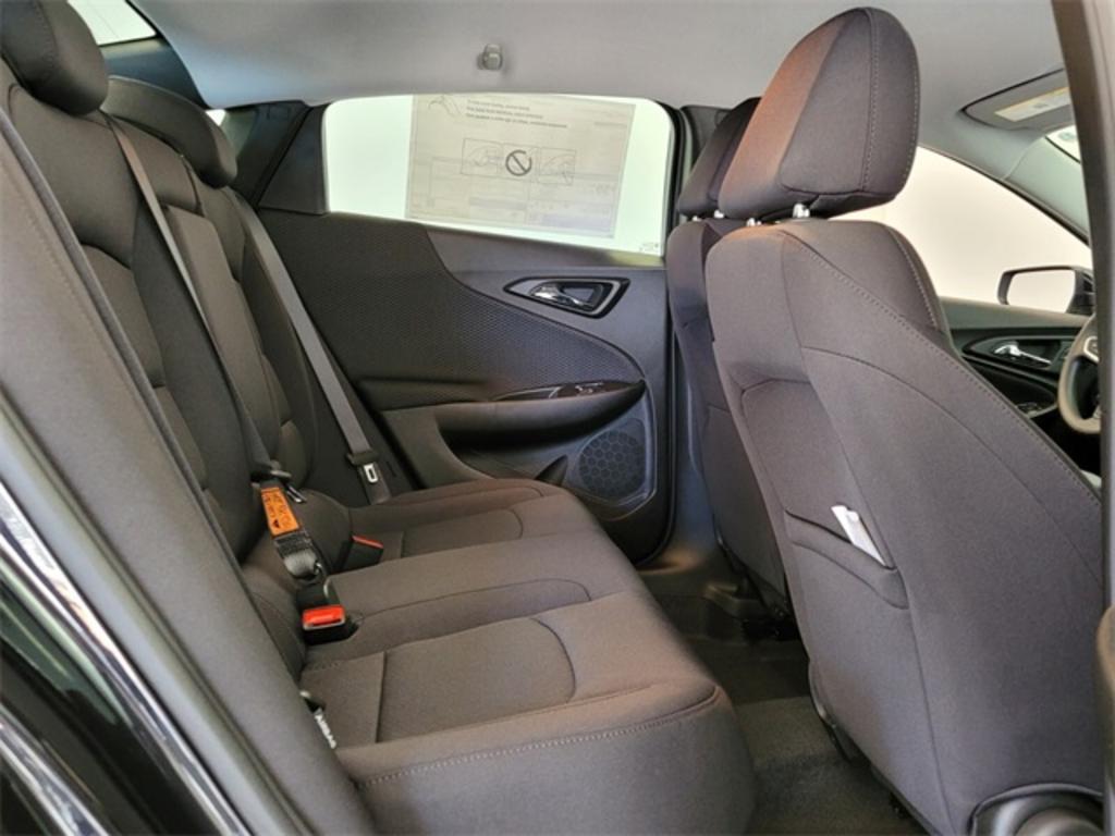 2023 Chevrolet Malibu - $27,235