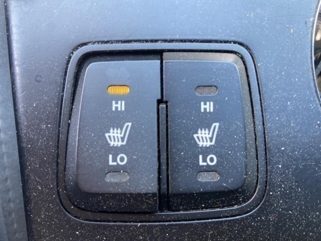 2013 Hyundai Sonata - $14,000