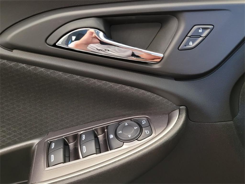 2023 Chevrolet Malibu - $28,726