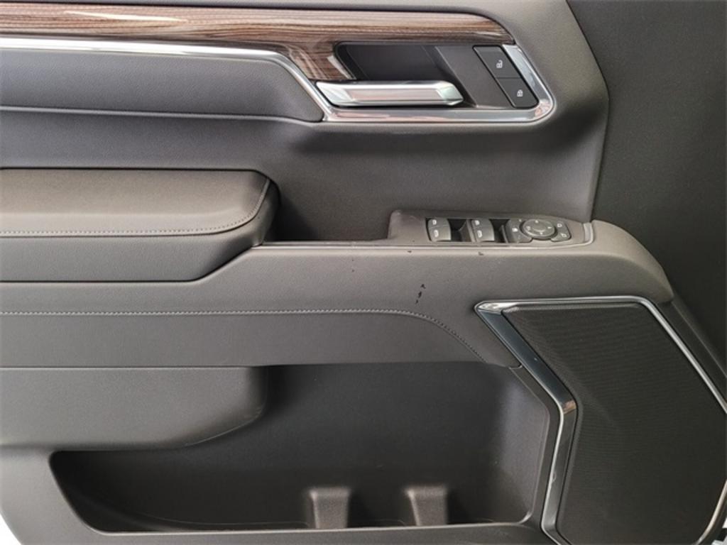 2023 Chevrolet Silverado - $57,935